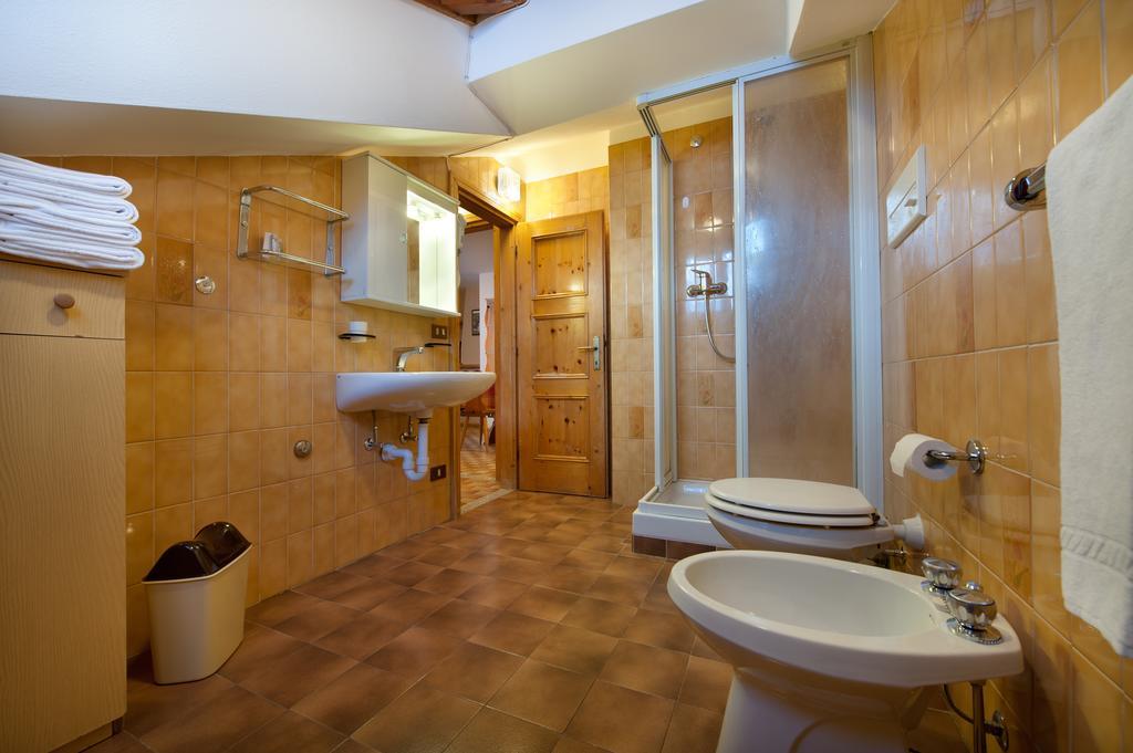 Appartamenti 3000 Livigno Rum bild
