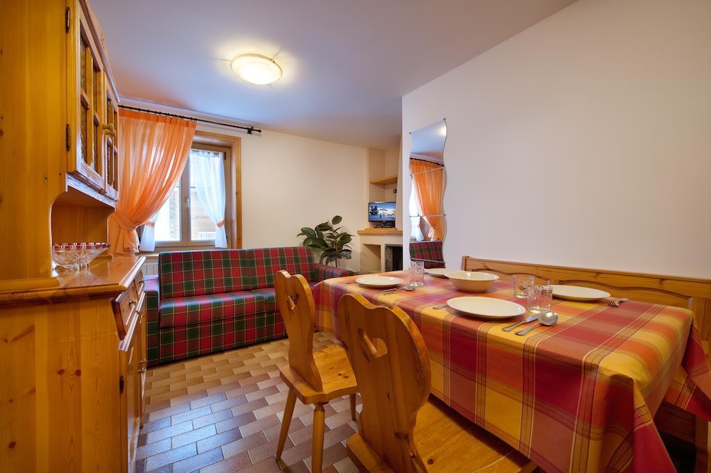 Appartamenti 3000 Livigno Rum bild