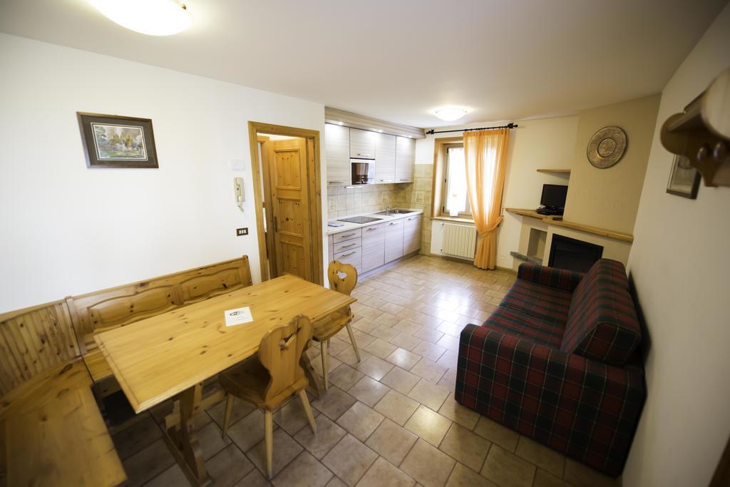 Appartamenti 3000 Livigno Exteriör bild